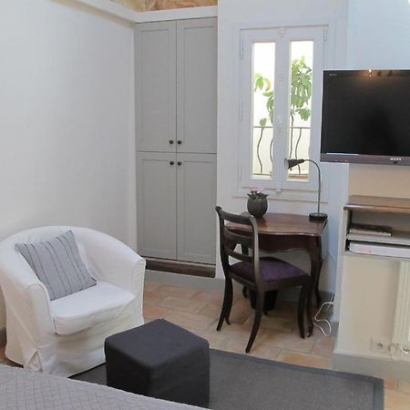 Mougins Village Holiday Lets Nice Room photo