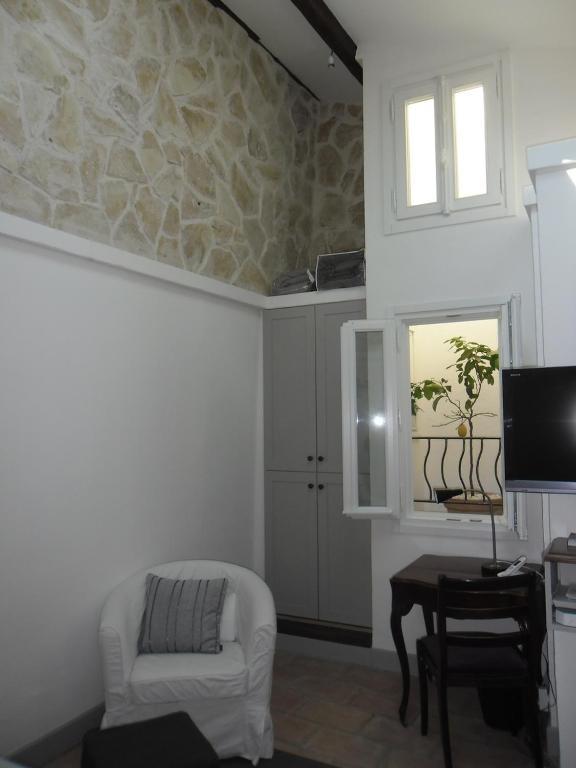 Mougins Village Holiday Lets Nice Room photo